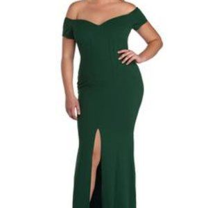 NWT Windsor Plus Roxy Sweetheart Formal Maxi Dress